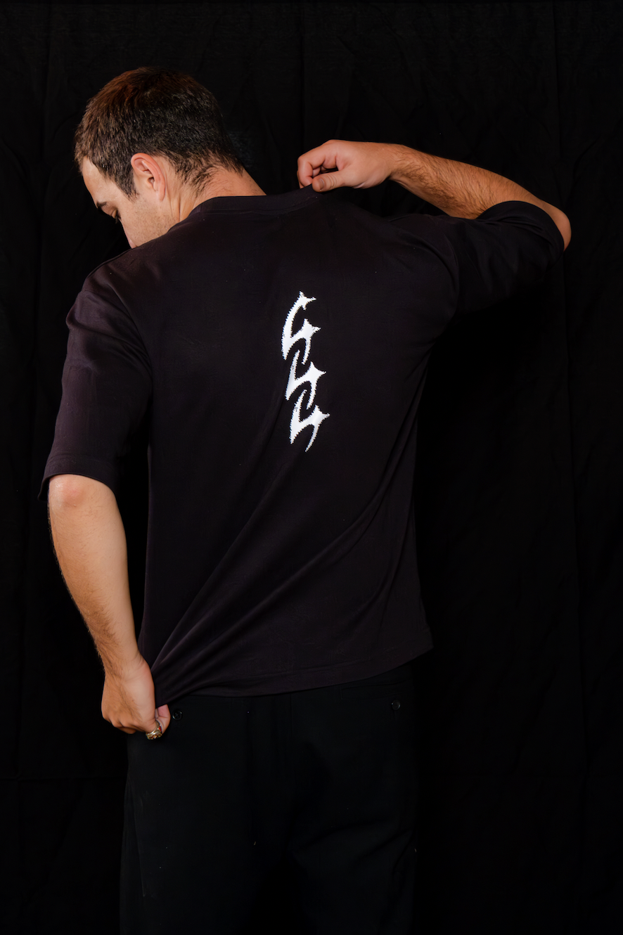 t-shirt à manche courte 444 couleur noir